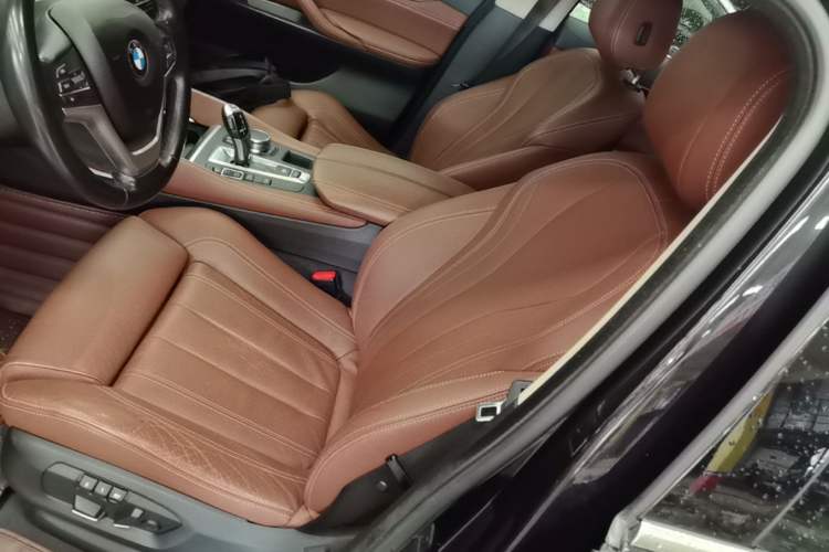 Used BMW X6 2017 xDrive28i Left Front Seat