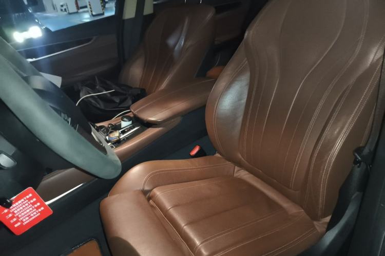 Used BMW X6 2017 xDrive28i Left Front Seat
