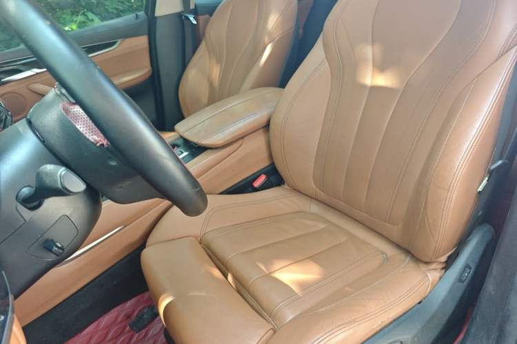 Used BMW X6 2017 xDrive28i Left Front Seat