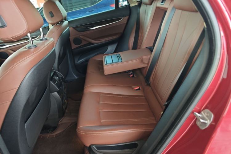 Used BMW X6 2017 xDrive28i Left Rear Seat