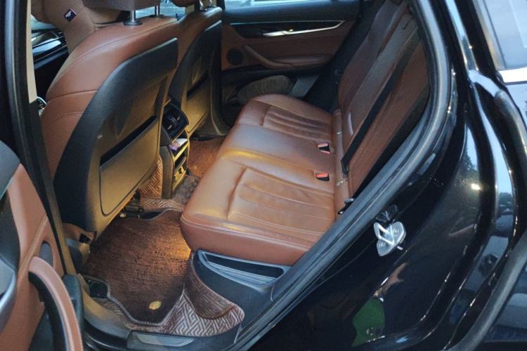 Used BMW X6 2017 xDrive28i Left Rear Seat