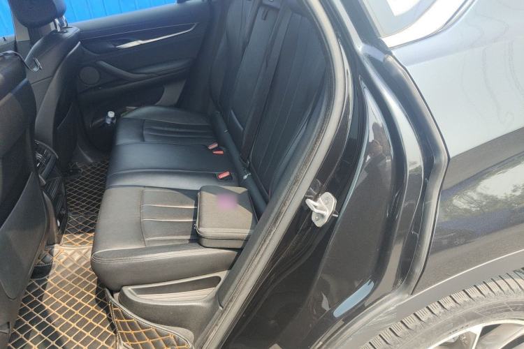 Used BMW X6 2017 xDrive35i Luxury Edition Left Rear Seat