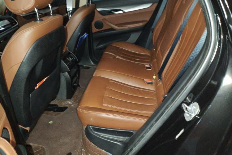 Used BMW X6 2017 xDrive35i Leading Model Left Rear Seat