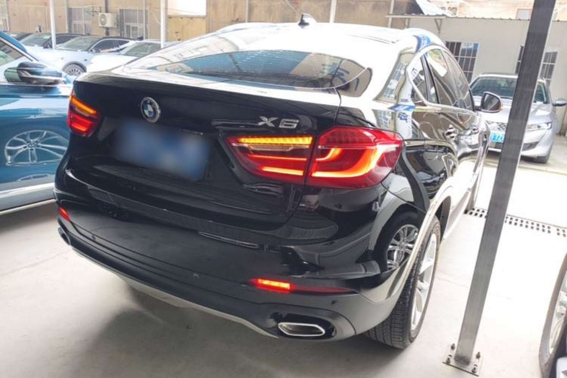 Used BMW X6 2017 xDrive35i Luxury Edition Rear Right 45 Deg