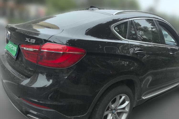 Used BMW X6  Rear Right 45 Deg