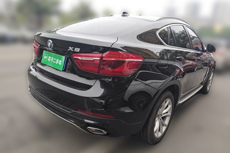 Used BMW X6  Rear Right 45 Deg