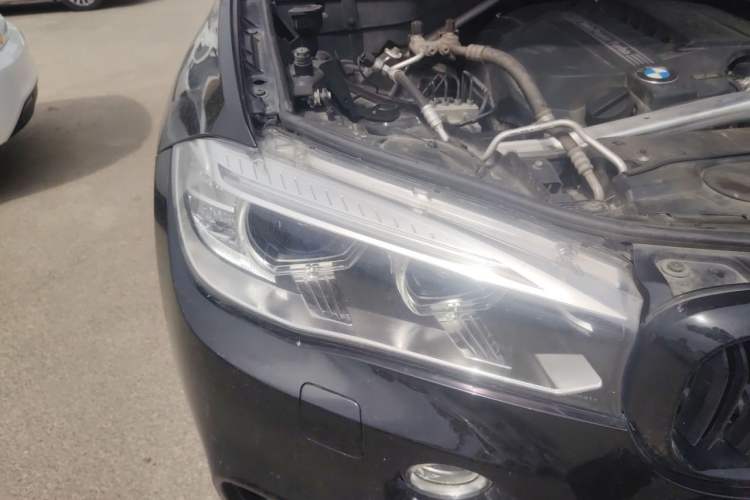 Used BMW X6 2017 xDrive35i M Sport Middle East Right Front Headlight