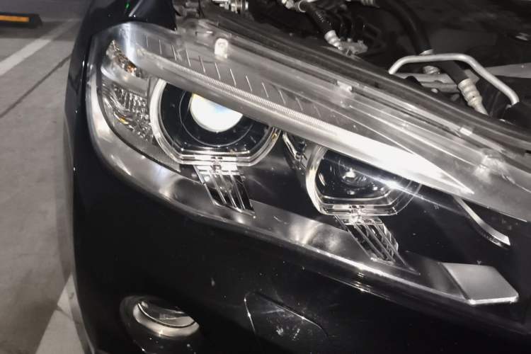 Used BMW X6 2017 xDrive35i Leading Model Right Front Headlight