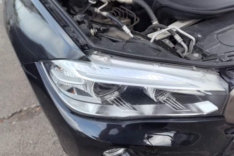 Used BMW X6 2017 xDrive28i Right Front Headlight