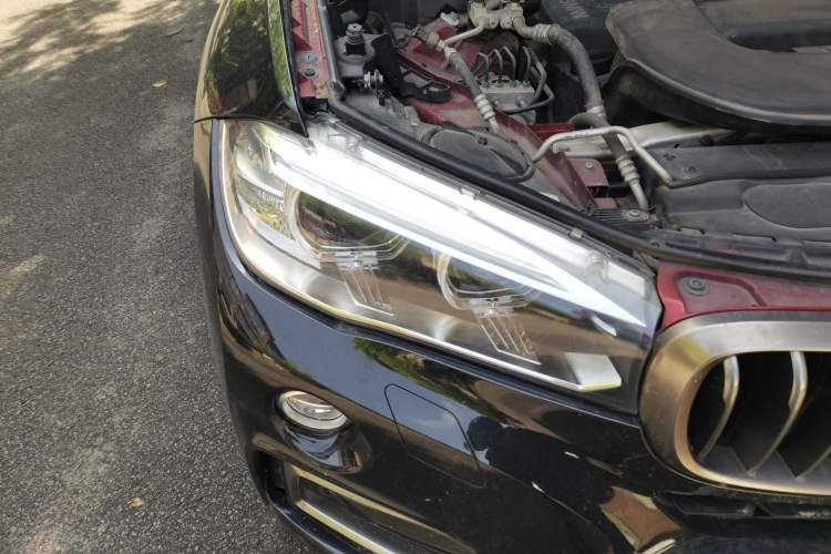 Used BMW X6 2017 xDrive28i Right Front Headlight