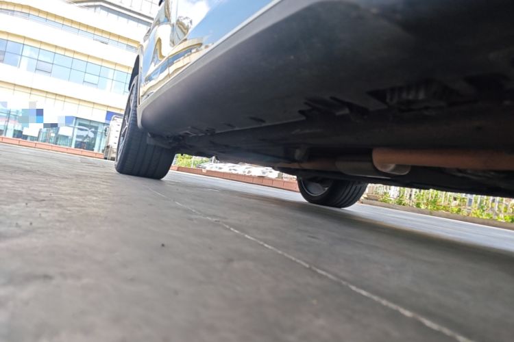 Used BMW X6 2017 xDrive28i Right Side Sill