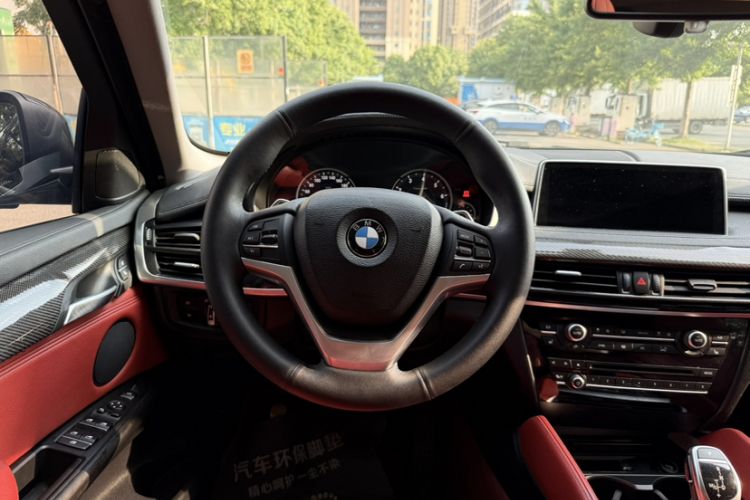 Used BMW X6 2017 xDrive35i Luxury Edition Steering Wheel