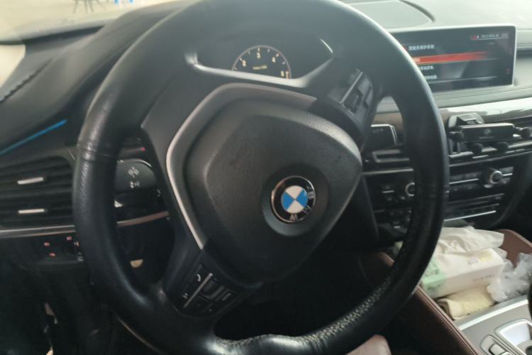 Used BMW X6 2017 xDrive28i Steering Wheel