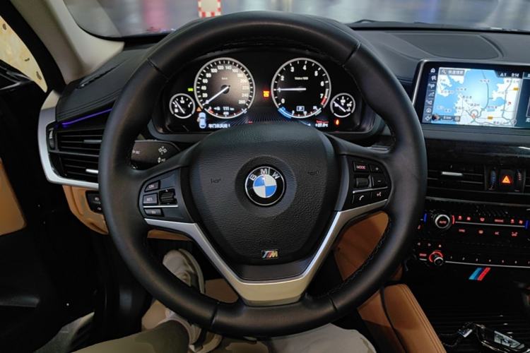 Used BMW X6 2017 xDrive28i Steering Wheel