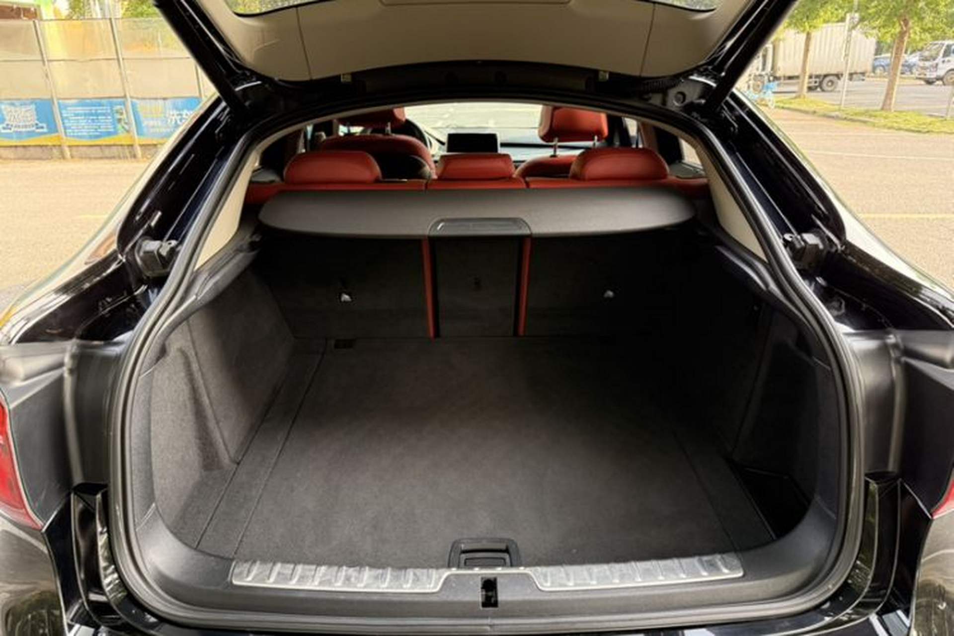 Used BMW X6 2017 xDrive35i Luxury Edition Trunk