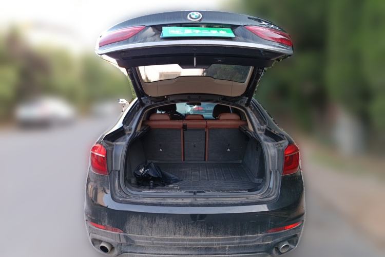 Used BMW X6 2017 xDrive28i Trunk
