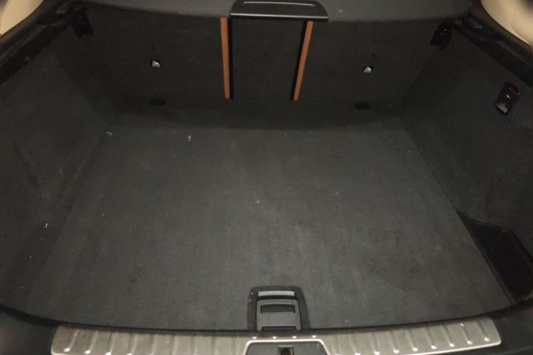 Used BMW X6 2017 xDrive35i Leading Model Trunk