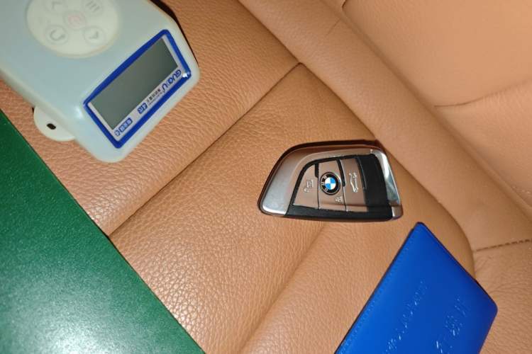 Used BMW X6 2017 xDrive35i Leading Model Vehicle Key
