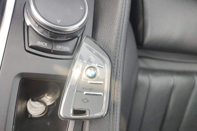 Used BMW X6 2017 xDrive35i Luxury Edition Vehicle Key