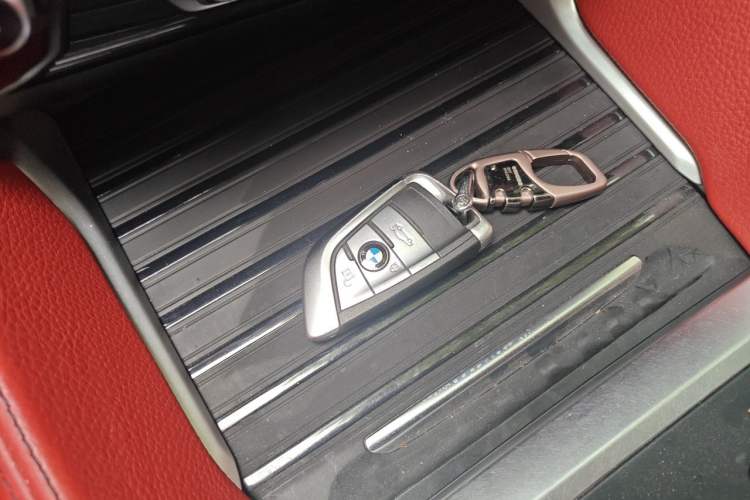 Used BMW X6 2017 xDrive35i Leading Model Vehicle Key