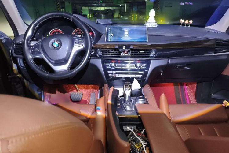 Used BMW X6 2017 xDrive35i Luxury Edition Center Console