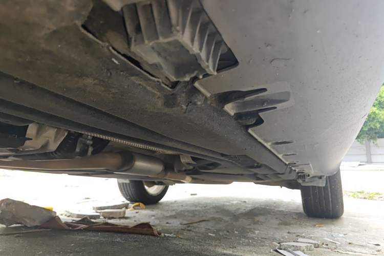 Used BMW X6 2017 xDrive28i Chassis Front Left