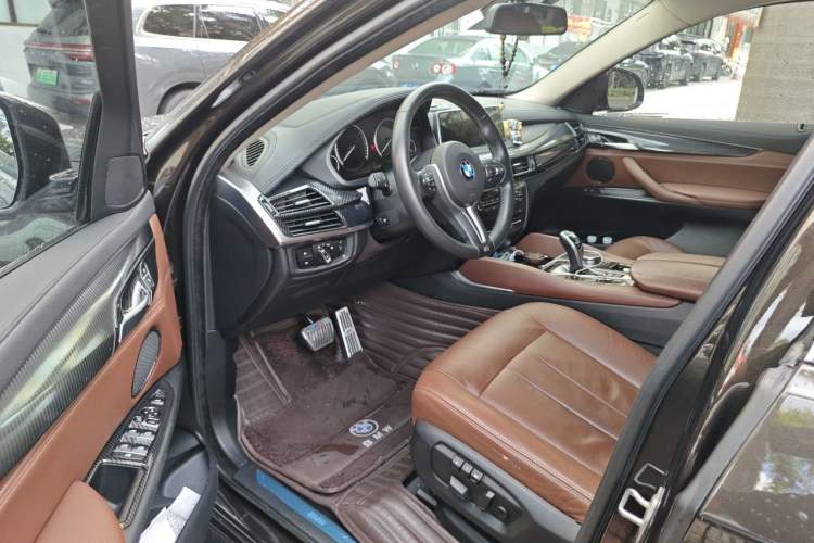 Used BMW X6 2017 xDrive35i Leading Model Driver Seat