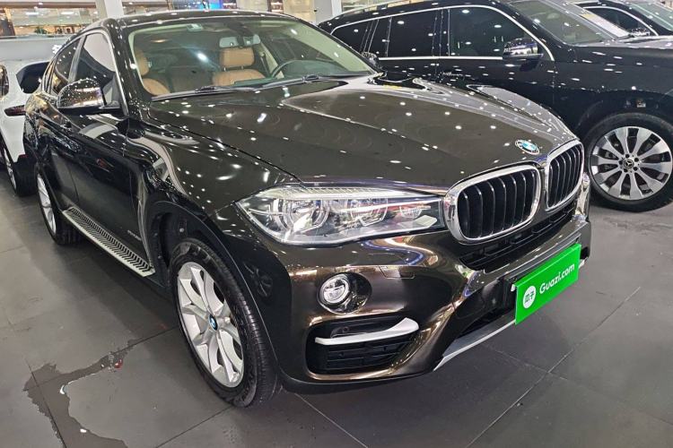 Used BMW X6 2017 xDrive35i M Sport Middle East Front Right 45 Deg