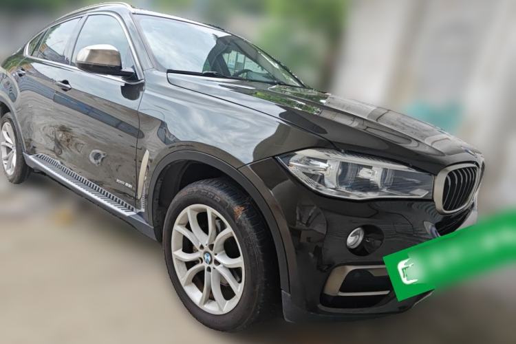 Used BMW X6 2017 xDrive28i Front Right 45 Deg