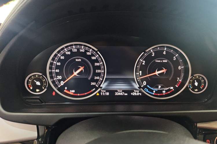Used BMW X6 2017 xDrive35i M Sport Middle East Instrument Cluster
