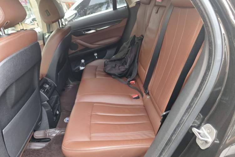 Used BMW X6 2017 xDrive35i Leading Model Left Rear Seat