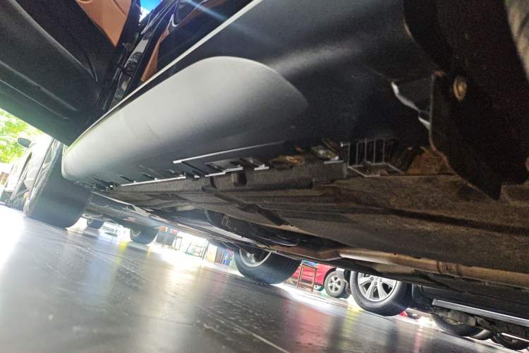 Used BMW X6 2017 xDrive35i M Sport Middle East Left Side Sill