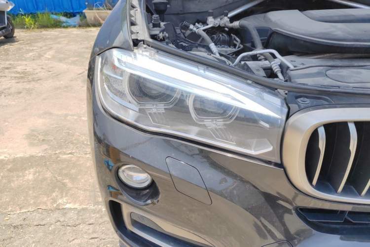Used BMW X6 2017 xDrive28i Right Front Headlight