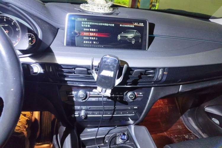 Used BMW X6 2017 xDrive35i U.S. specification Audio And AC Panel