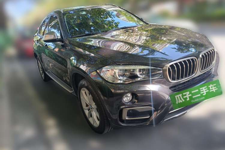 Used BMW X6 2017 xDrive28i Front Right 45 Deg