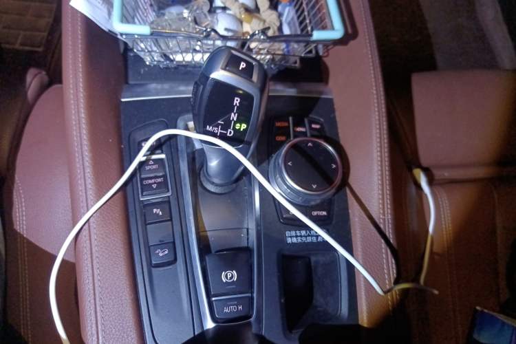 Used BMW X6 2017 xDrive28i Gear Lever