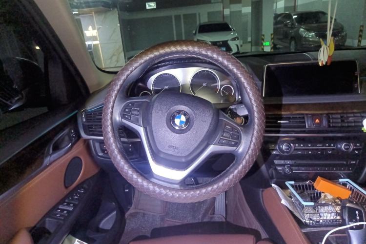Used BMW X6 2017 xDrive28i Steering Wheel