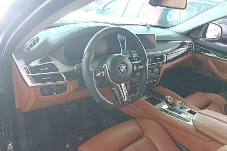 Used BMW X6 2017 xDrive28i Center Console