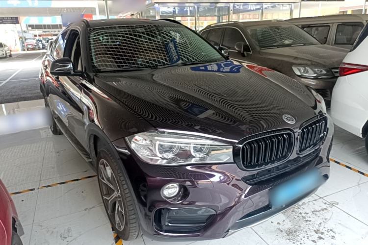 Used BMW X6 2017 xDrive28i Front Right 45 Deg