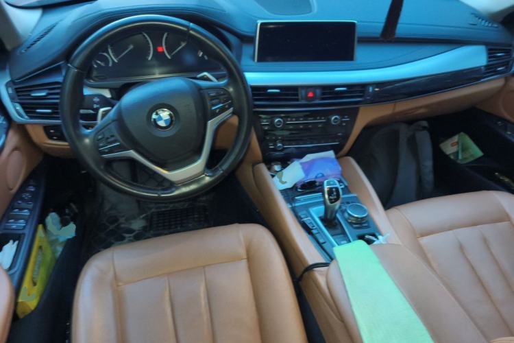 Used BMW X6 2017 xDrive35i Leading Model Center Console