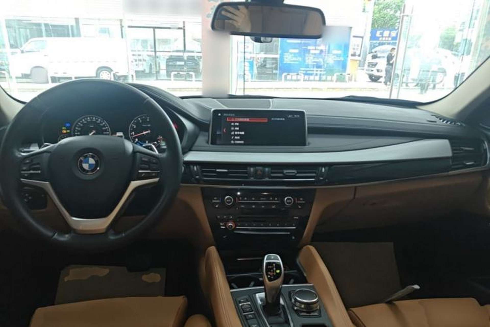 Used BMW X6 2017 xDrive35i M Sport Middle East Center Console