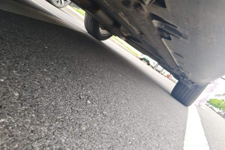 Used BMW X6 2017 xDrive28i Chassis Front Left
