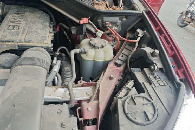 Used BMW X6 2017 xDrive35i Leading Model Engine Bay Left