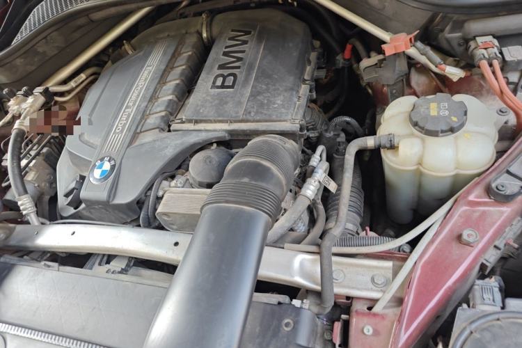 Used BMW X6 2017 xDrive35i Leading Model Engine Bay