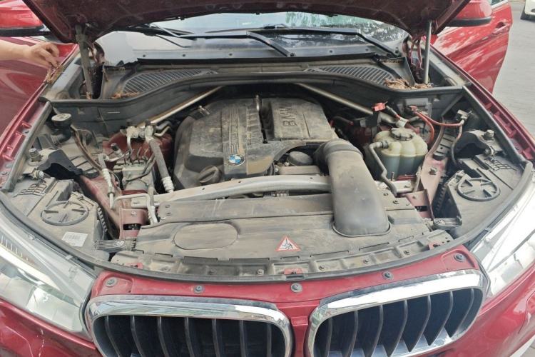 Used BMW X6 2017 xDrive35i Leading Model Engine Bay