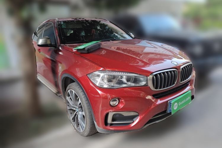 Used BMW X6 2017 xDrive35i Leading Model Front Right 45 Deg
