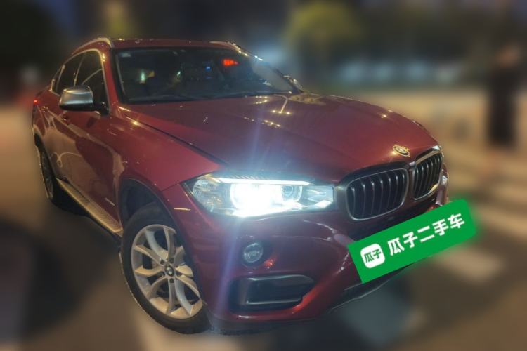 Used BMW X6 2017 xDrive35i Leading Model Front Right 45 Deg