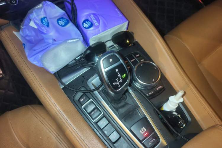 Used BMW X6 2017 xDrive35i Leading Model Gear Lever