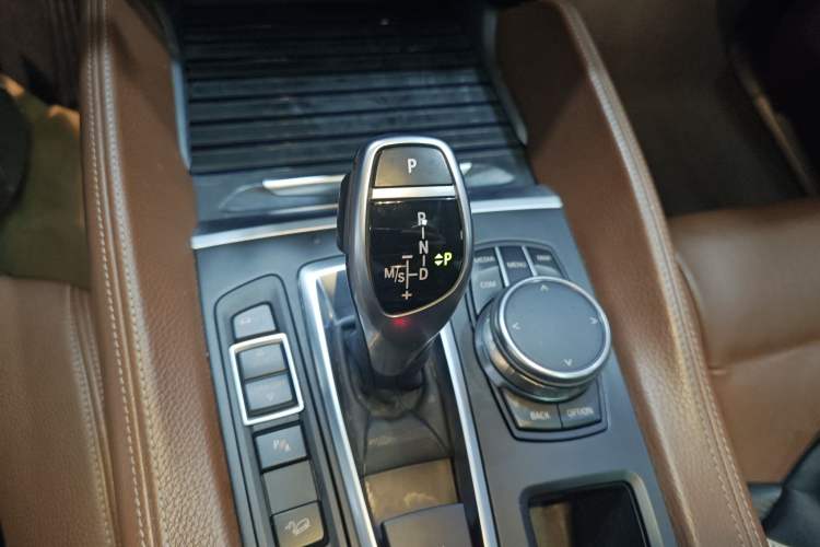 Used BMW X6 2017 xDrive35i Leading Model Gear Lever