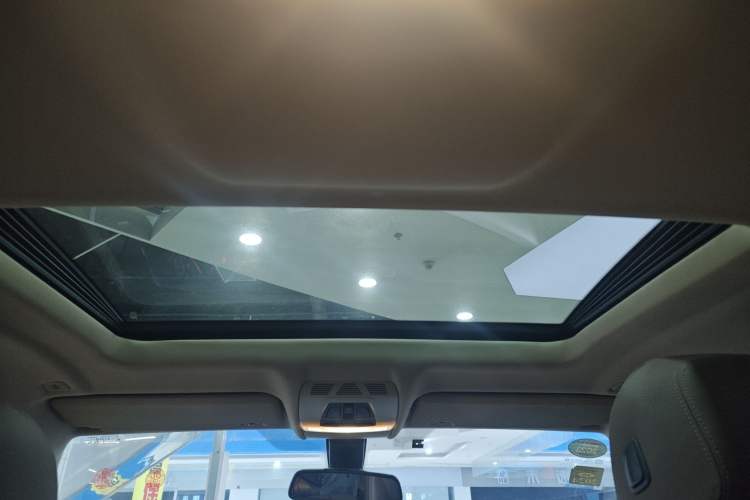 Used BMW X6 2017 xDrive35i Leading Model Headliner